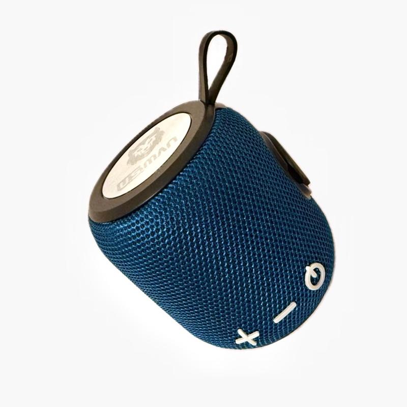 Waterproof Portable Bluetooth Speaker with TWS Function and Long Battery Life for Smartphone Audio Compatibility